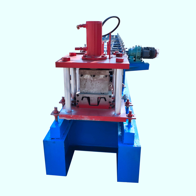 Neueste Technologie-Getreidebehälter-Silo-Versteifung, die Maschine neuen Zustands-Stahlrahmen-U/OMEGA-Pfettenmaschine aus China herstellt